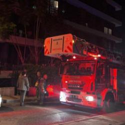 İzmir'de apartman dairesinde çıkan yangın söndürüldü