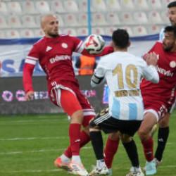 Kafayı Süper Lig'e taktılar! 1. Lig'in namağlup takımı 2 golle kazandı
