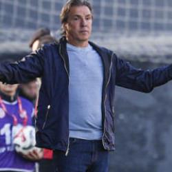 Maaşlar yatmayınca takım antrenmana &ccedil;ıkmadı! Tecr&uuml;beli hoca istifa sinyali verdi