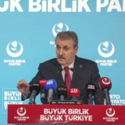 Mustafa Destici'den Kıbrıs mesajı