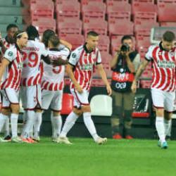 Samsun'da kusursuz fırtına! Avrupa ekibine gol yağdırdı