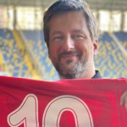 Süper Lig maçında sürpriz! Maçı ailesiyle tribünden izledi