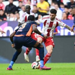 Ses gitti, 4 gol atıldı: Tam 5 maç sonra kazanabildiler