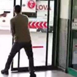 Son dakika: Uzman çavuş otogarda dehşet saçtı! Polis vurdu