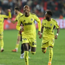 4-0'lık zaferin ardından Fenerbahçe'den Galatasaray'a gönderme