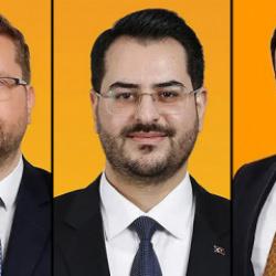 AK Parti'de üç ilçe başkanı görevden alındı
