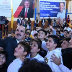 Başkan Uğur İbrahim Altay, öğrencilerle buluştu