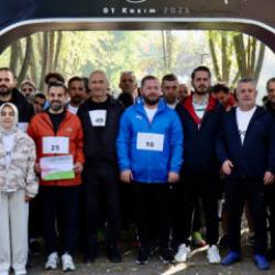 Bursa'da Gazze'ye destek için "Bir Adım, Bin Umut" koşusu düzenlendi