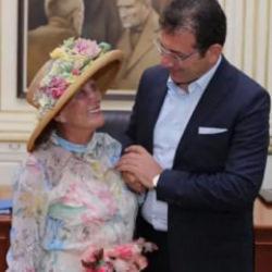 Casuslar krali&ccedil;esi! İBB soruşturmasına giren esrarengiz kadın 