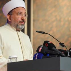 Diyanet&rsquo;ten Cumhuriyet&rsquo;in 102. yılı mesajı: &ldquo;Atat&uuml;rk ve ecdadımıza minnettarız&rdquo;