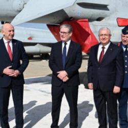 İngiltere Başbakanı Starmer Türkiye'ye 3 Eurofighter getirdi