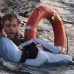 İstanbul'da sıcak dakikalar: Denize düşen kadını böyle kurtardı