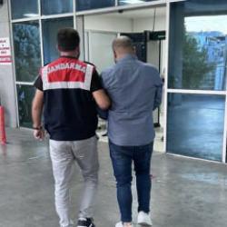 İzmir'de DEAŞ operasyonu: 4 g&ouml;zaltı