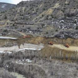 İki il arasındaki kara yolu ulaşıma kapanmıştı: Bölgede çalışmalar sürüyor!