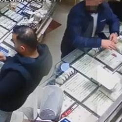 Kuyumculara 'sahte altın' satan 'aile' yakalandı!