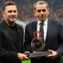 Okan Buruk'a maç öncesi sürpriz ödül!