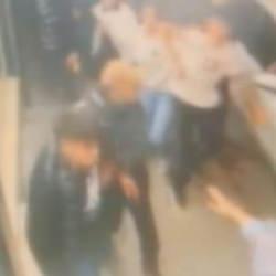 Sultangazi'de 18 yaşından küçük iki grup arasında bıçaklı kavga: 3 yaralı