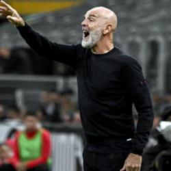 10 maçta galibiyet alamayan teknik direktörle yollar ayrıldı