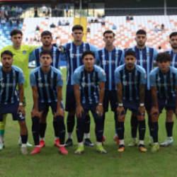 -17 puanla son sırada olan efsane takım, yeni hocasını duyurdu