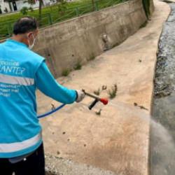 Gaziantep Büyükşehir'den ilaçlama çalışması 