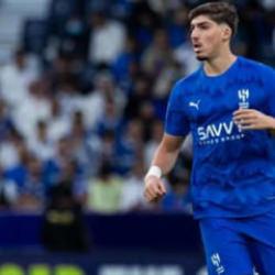 6 gol 2 kırmızı kart! Yusuf Akçiçek'in takımı 3 puanı kaptı