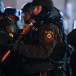 ABD'de dehşet! Polisten kaçan sürücü otomobiliyle gece kulübüne daldı: 4 ölü, 13 yaralı