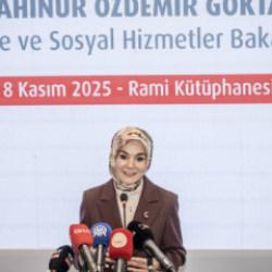 Bakan G&ouml;ktaş, "Hikayenin Geri Kalanı" sergisini a&ccedil;tı: Sosyal yapı daha diren&ccedil;li olacak