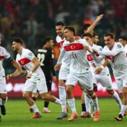 Futbolda milli mesai yarın başlayacak