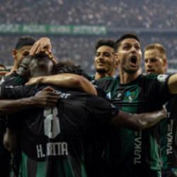 Aslan Körfez'den çıkamadı! İlk mağlubiyetini yaşadı