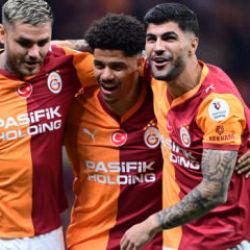 Galatasaray'ın Kocaeli kafilesi belli oldu! Kadroda 2 eksik var