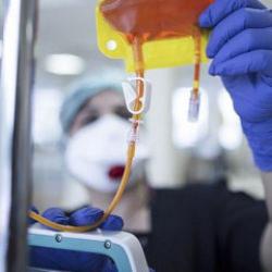 Hemşire iş y&uuml;k&uuml;n&uuml; azaltmak i&ccedil;in 10 hastayı &ouml;ld&uuml;rd&uuml;!