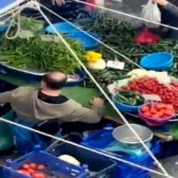 Pazarda salatalıkları değiştirmişti: Başsavcılık olaya dahil oldu!