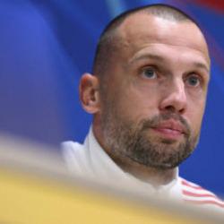 John Heitinga: İki tane çok kolay penaltı verdik