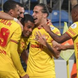 Göztepe deplasmanda 3 puanı 3 dakikada aldı