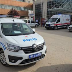 Kavgayı ayırmak isteyen amcasını yanlışlıkla vurdu