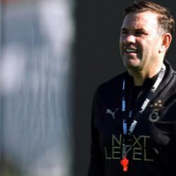 Okan Buruk, Ajax sınavı için 3 'not' çıkardı! Yıldız isme özel görev