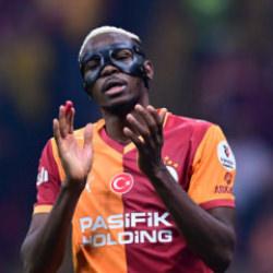 Osimhen 'Ondan çok şey öğrendim' diyerek idolünü açıkladı