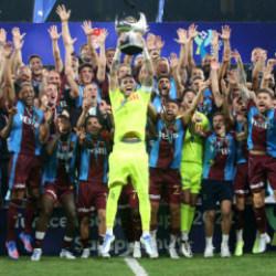 Trabzonspor Türk futbolcuya tazminat ödeyecek