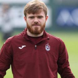 Trabzonspor'a yıldız futbolcusundan kötü haber