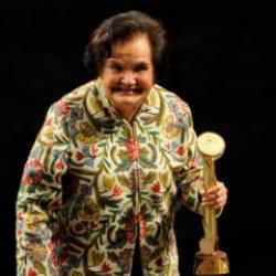 &Uuml;nl&uuml; isimlerin hocası S&uuml;heyla Altmışd&ouml;rt hayatını kaybetti