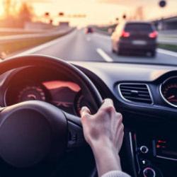 128 kere girdiği ehliyet sınavını yine geçemedi