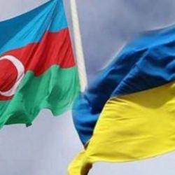 Aliyev, Zelenski ile g&ouml;r&uuml;şt&uuml;! Ukrayna'daki Azerbaycan B&uuml;y&uuml;kel&ccedil;iliği hedef alınmıştı