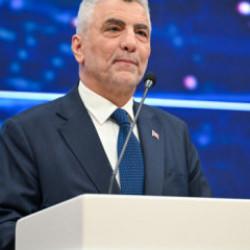 Bakan Bolat: ABD ile iş birliğimizi daha büyük rakamlara yükselteceğiz