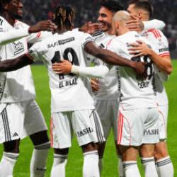 Beşiktaş'ın yıldızı milli takımından affını istedi!