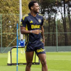 Canlı yayında 'Jhon Duran' sorusuna ilk yanıt: 'Yine de radarımızda'