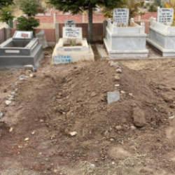 Elazığ'da 7 gün sonra cesedi bulunan otizmli Veysel toprağa verildi