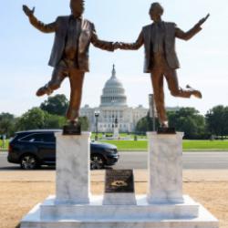 Epstein dosyası neden şimdi patladı?