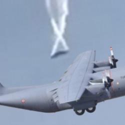 Türk askeri uçağı düştü! İçinde kaç personelin olduğu açıklandı