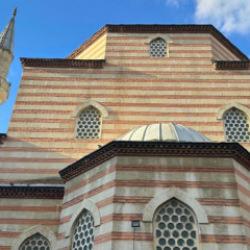 Şeyh Ebûl Vefa Camii’nin hikâyesi: Bir semte adını veren şeyh