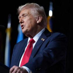 Son dakika: ABD'den filo paylaşımı! En büyük savaş gemisi bölgede! Trump'a 'Savaş' sorusu!